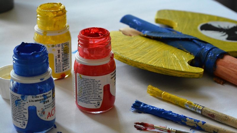 外墙漆批发价格行情：揭秘影响价格的关键因素**